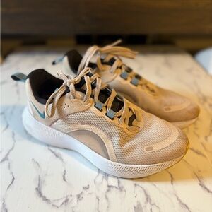 Nike Women's Beige Athletic Shoes